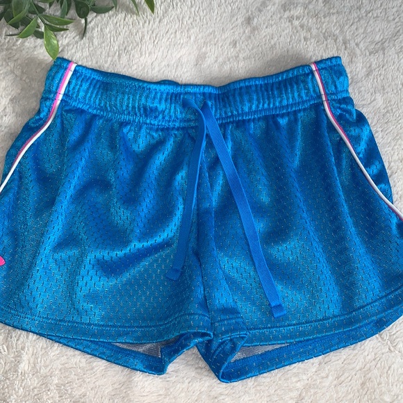 Under Armour Other - Under Armour YMD Blue Loose Fit Shorts Athletic Workout EUC
